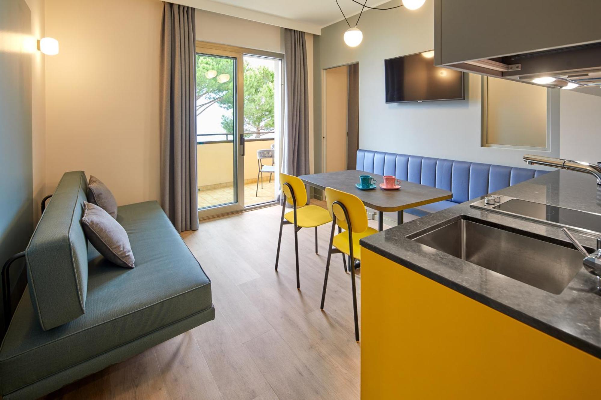 Aparthotel Lido