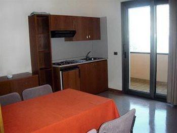 Aparthotel Lido 3*