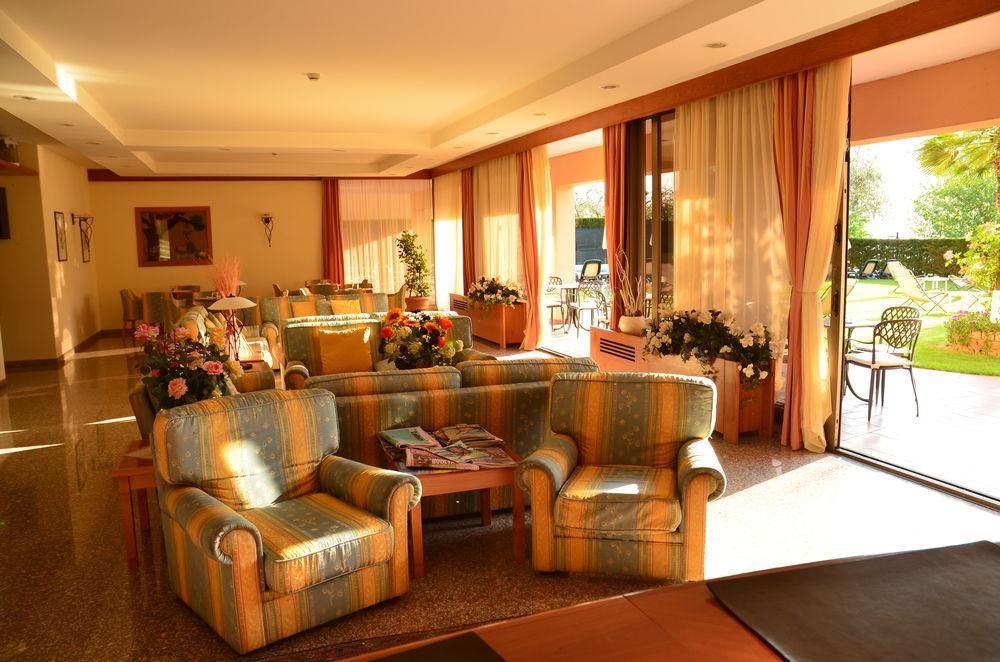 Aparthotel Lido 3*